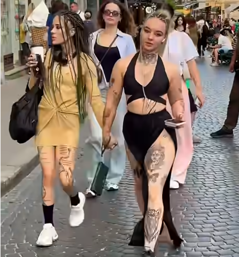467x502