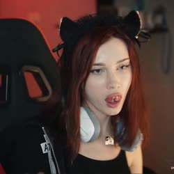 250x250