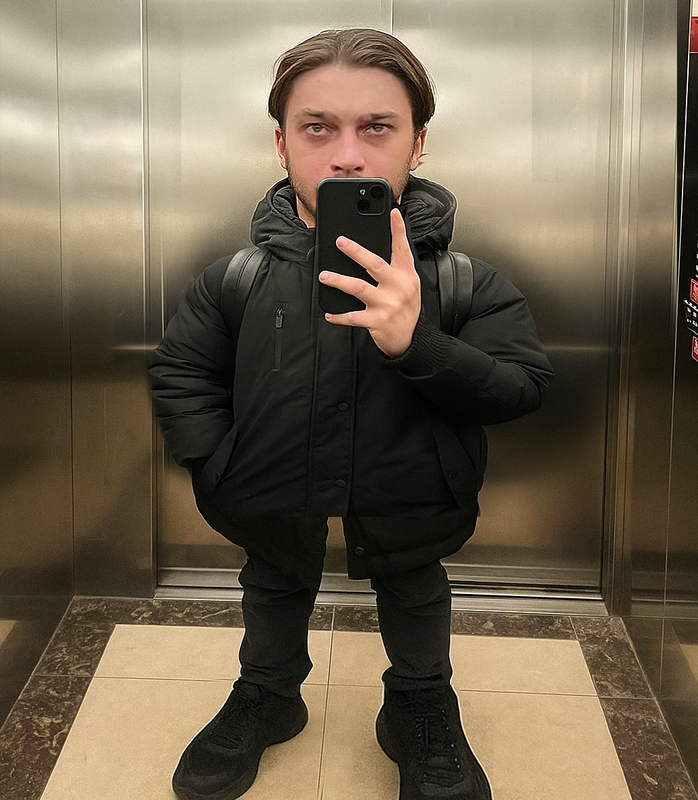 698x800